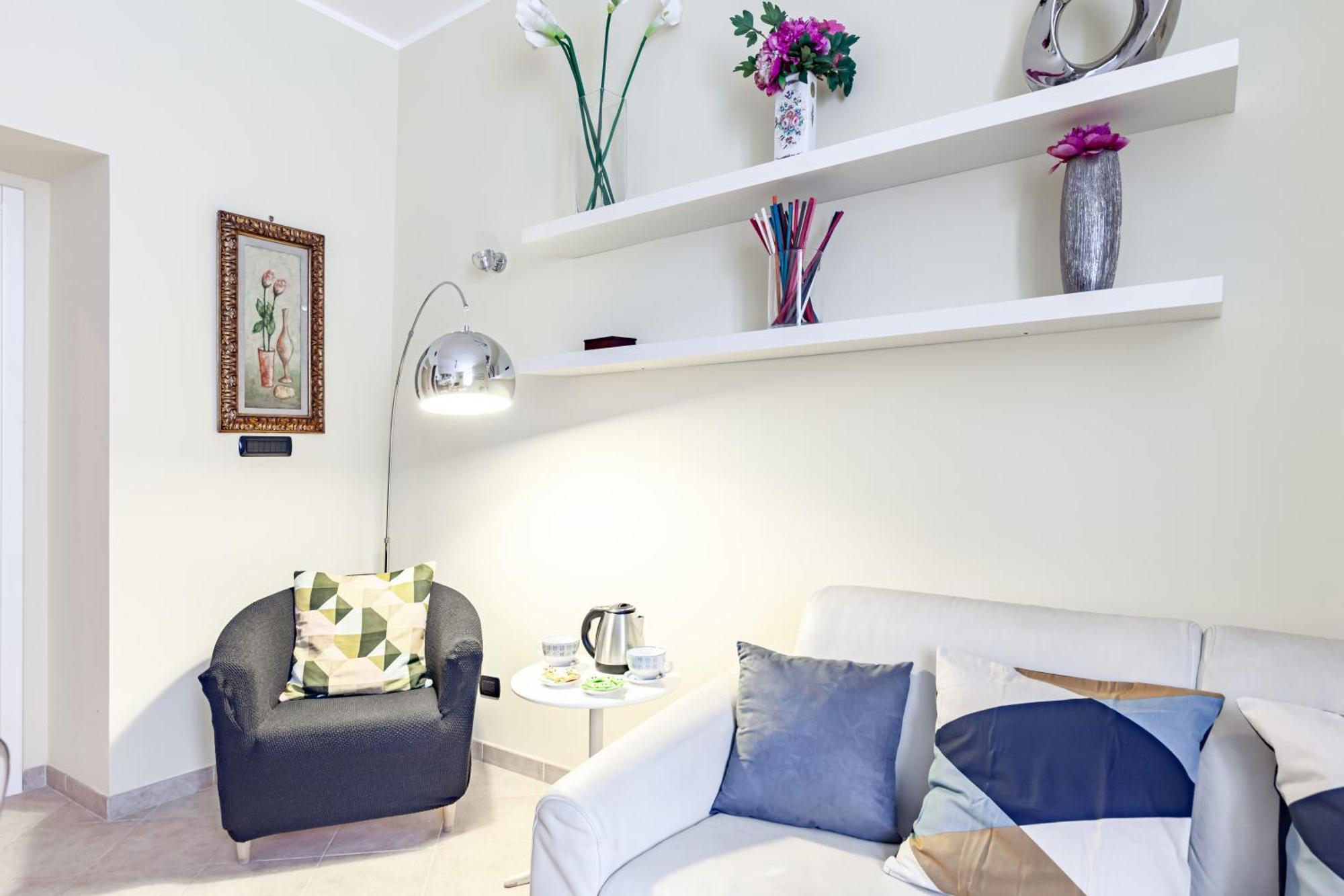 Hostly-Volturno Suite Apartment-Center Of Rome Exterior photo